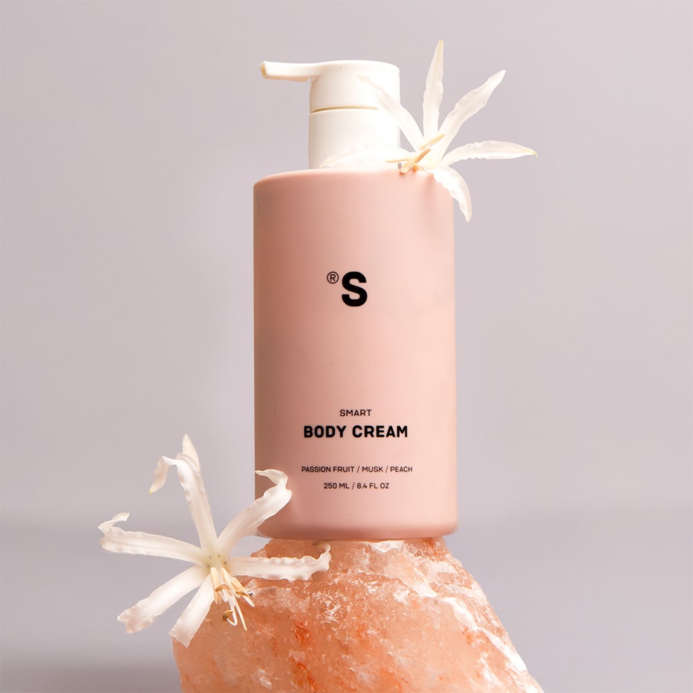 Парфюмированный крем для тела Sister's Aroma Smart Body Cream | Passion Fruit 250 мл